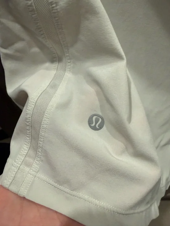 lululemon athletica White Elastic-Waist Athletic Shorts - Picture 3 of 4